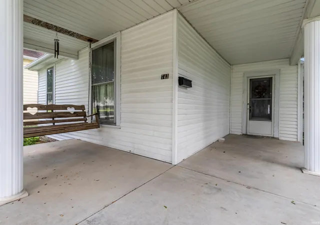 Photo 3 of Sale Pending at 743 S Webster St, Kokomo, IN 46901 | MLS# 202632335 | Listing updated on 2026-09-11