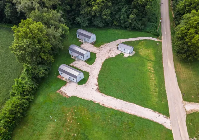 Photo 2 of Manufactured home for sale at 5026 N County Rd 375 W, Petersburg, IN 47567 | MLS# 202632354 | Listing updated on 2026-08-09