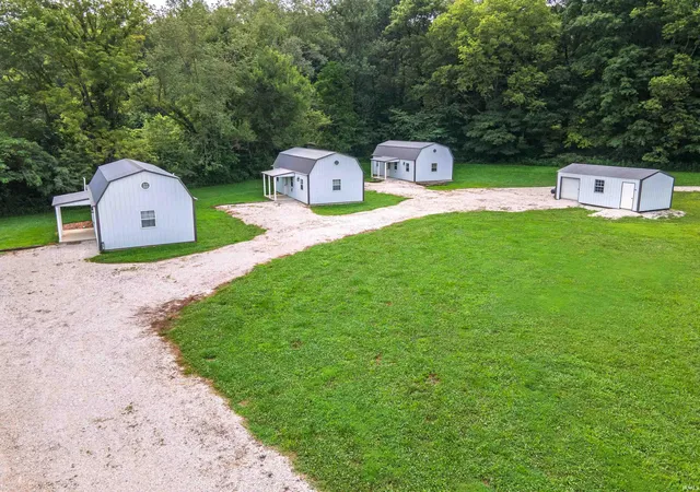Photo 3 of Manufactured home for sale at 5026 N County Rd 375 W, Petersburg, IN 47567 | MLS# 202632354 | Listing updated on 2026-08-09