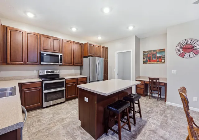 Photo 3 of Manufactured home for sale at 7243 N Red Hl Rd, Ellettsville, IN 47429 | MLS# 202632404 | Listing updated on 2026-08-10