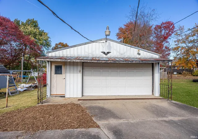 Photo 2 of Manufactured home for sale at 2526 Birk Dr, Jasper, IN 47546 | MLS# 202632407 | Listing updated on 2026-08-10