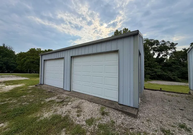 Photo 4 of Manufactured home for sale at 4026 US 50 W Hwy, Mitchell, IN 47446 | MLS# 202632410 | Listing updated on 2026-09-20