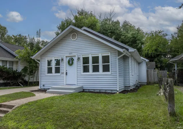 Photo 3 of Manufactured home for sale at 1233 Wilber St, South Bend, IN 46628 | MLS# 202632437 | Listing updated on 2026-09-16