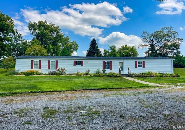 Photo 2 of Manufactured home for sale at 3319 W 50 South Rd, Princeton, IN 47670 | MLS# 202632441 | Listing updated on 2026-09-25