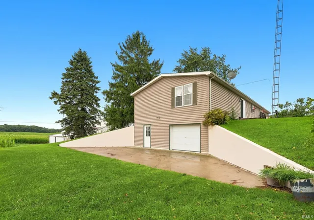 Photo 2 of Manufactured home for sale at 3690 S State Rd 3, Lagrange, IN 46761 | MLS# 202632446 | Listing updated on 2026-09-21