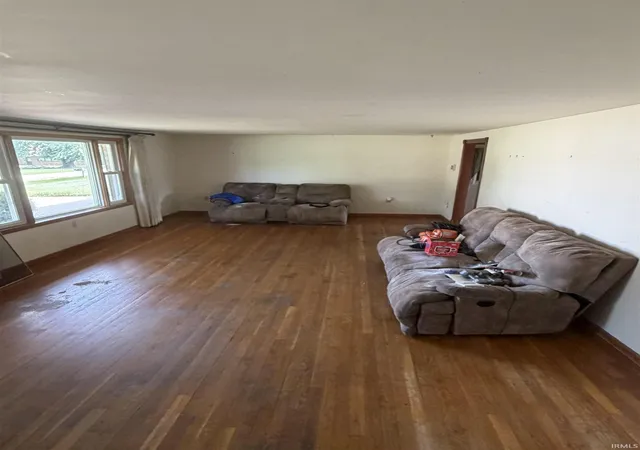 Photo 3 of Manufactured home for sale at 209 N 1st Avenue, Princeton, IN 47670 | MLS# 202632474 | Listing updated on 2026-09-05