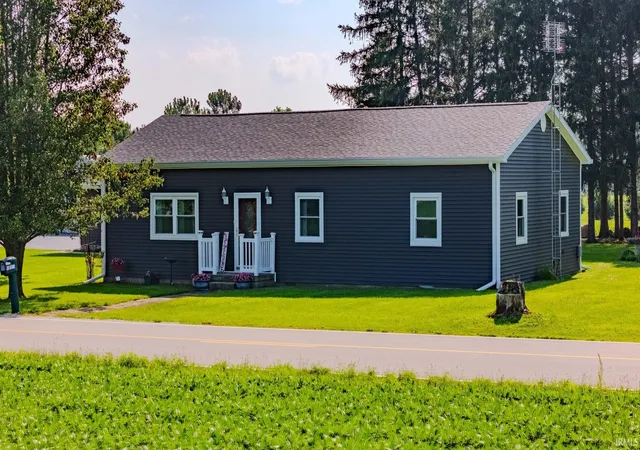 Photo 2 of Manufactured On Land at 271 N 400 West, Marion, IN 46953 | MLS# 202632493 | | Sold on 2026-09-09