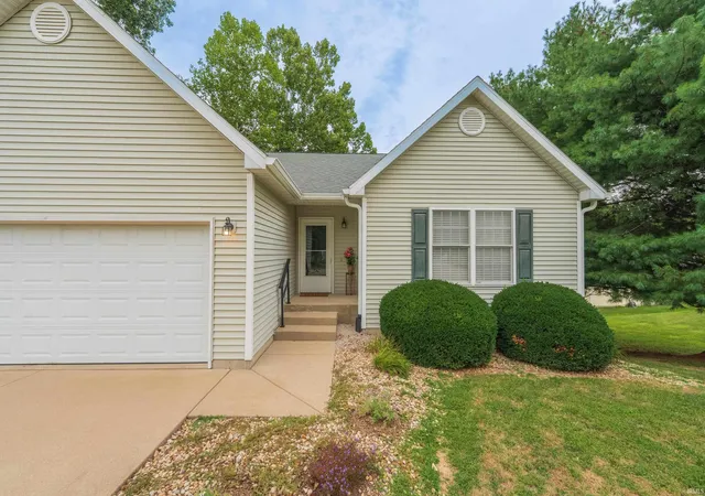Photo 3 of Manufactured home for sale at 4720 W Teresa Ln, Bloomington, IN 47404 | MLS# 202632496 | Listing updated on 2026-08-10