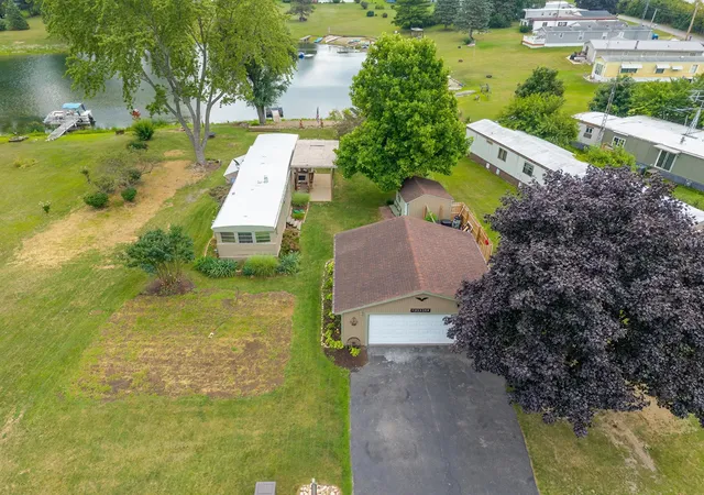 Photo 1 of Manufactured home for sale at 500 Ln 101 Long Beach Lake, Fremont, IN 46737 | MLS# 202632520 | Listing updated on 2026-09-11