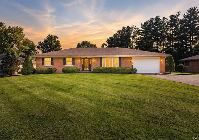 Photo 1 of Manufactured home for sale at 6841 Newburgh Rd, Evansville, IN 47715 | MLS# 202632531 | Listing updated on 2026-08-11