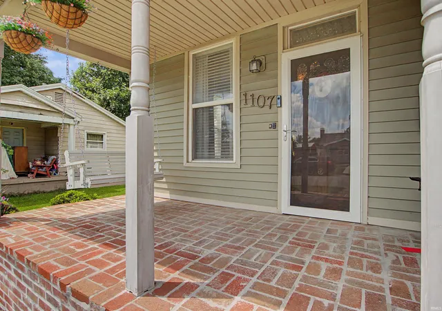 Photo 2 of Manufactured home for sale at 1107 E 5th Street, Mount Vernon, IN 47620 | MLS# 202632532 | Listing updated on 2026-08-11