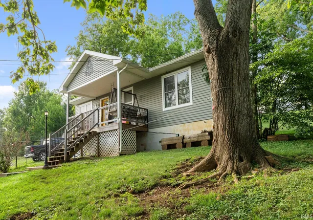 Photo 3 of Manufactured home for sale at 316 W Thornton St, Paoli, IN 47454 | MLS# 202632546 | Listing updated on 2026-08-11