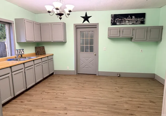Photo 4 of Manufactured home for sale at 105 S Broad St, Mooreland, IN 47360 | MLS# 202632562 | Listing updated on 2026-09-30