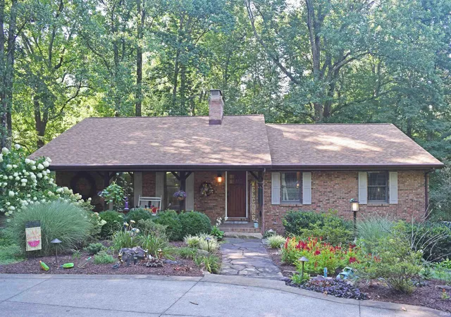 Photo 1 of Sale Pending at 6024 Broadway Ave, Evansville, IN 47712 | MLS# 202632576 | Listing updated on 2026-08-19