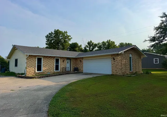 Photo 1 of Manufactured home for sale at 143 Indian Trails Ridge, Bedford, IN 47421 | MLS# 202632596 | Listing updated on 2026-08-11