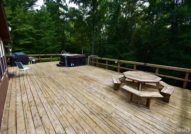 Photo 4 of Manufactured home for sale at 1904 N Woodland Lakes Dr, English, IN 47118 | MLS# 202632600 | Listing updated on 2026-08-19