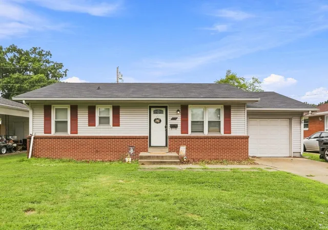 Photo 1 of Manufactured home for sale at 1631 S Boeke Rd, Evansville, IN 47714 | MLS# 202632602 | Listing updated on 2026-08-31
