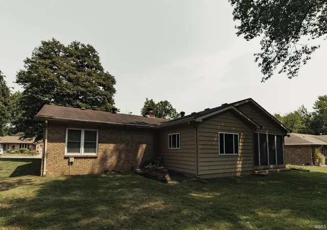 Photo 4 of Manufactured home for sale at 2541 Malibu Dr, Evansville, IN 47725 | MLS# 202632605 | Listing updated on 2026-09-02