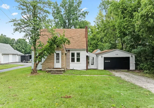 Photo 1 of Sale Pending at 3224 Bass Rd, Fort Wayne, IN 46808 | MLS# 202632608 | Listing updated on 2026-08-26