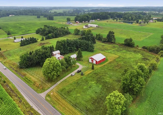 Photo 1 of Sale Pending at 3133 N 1000 East Rd, Kendallville, IN 46755 | MLS# 202632611 | Listing updated on 2026-09-18