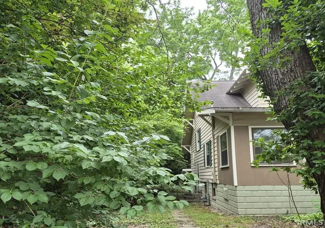 Photo 3 of Manufactured home for sale at 408 N 8th Street, Petersburg, IN 47567 | MLS# 202632614 | Listing updated on 2026-08-11