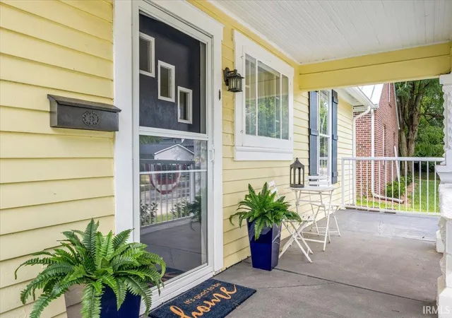 Photo 3 of Manufactured home for sale at 523 S Richmond St, Winchester, IN 47394 | MLS# 202632642 | Listing updated on 2026-08-11