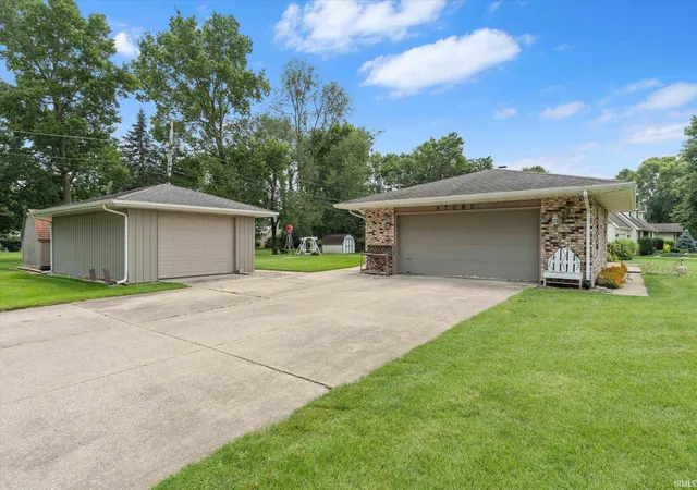 Photo 2 of Manufactured home for sale at 57080 Osage Dr, Goshen, IN 46528 | MLS# 202632643 | Listing updated on 2026-08-11