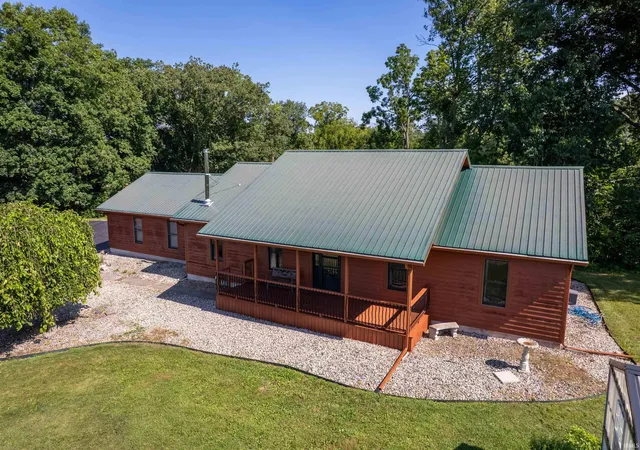 Photo 1 of Manufactured home for sale at 606 W Markle Rd, Huntington, IN 46750 | MLS# 202632647 | Listing updated on 2026-09-15