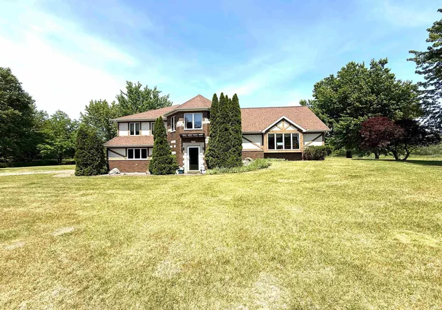 Photo 3 of Sale Pending at 18568 6th #2 Rd, Plymouth, IN 46563 | MLS# 202632667 | Listing updated on 2026-09-12