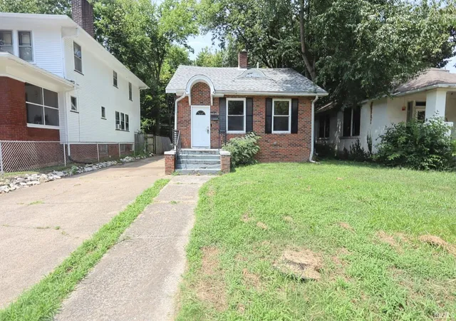 Photo 1 of Manufactured home for sale at 1609 S Morton Ave, Evansville, IN 47713 | MLS# 202632668 | Listing updated on 2026-08-11
