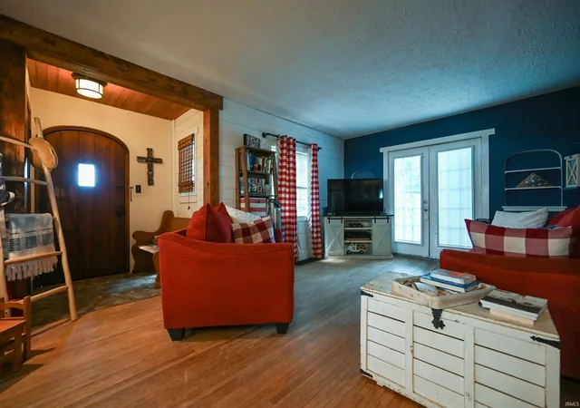 Photo 4 of Single family home for sale at 708 E Alto Rd, Kokomo, IN 46902 | MLS# 202632669 | Listing updated on 2026-10-19