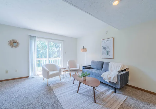 Photo 3 of Condo for sale at 516 E Graham Pl, Bloomington, IN 47401 | MLS# 202632679 | Listing updated on 2026-08-11
