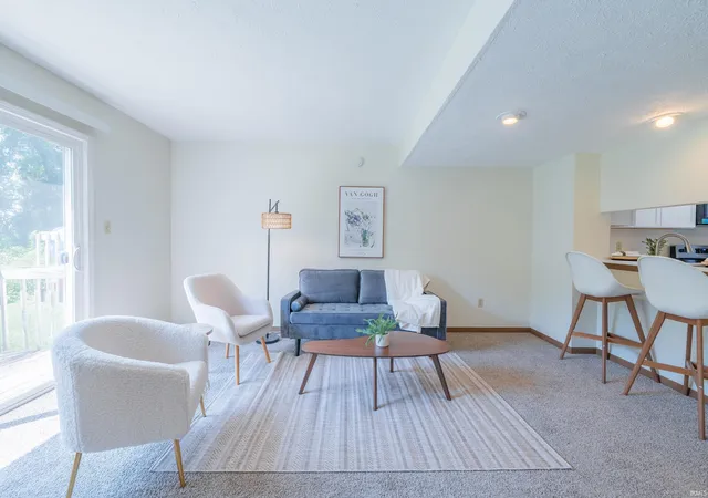 Photo 4 of Condo for sale at 516 E Graham Pl, Bloomington, IN 47401 | MLS# 202632679 | Listing updated on 2026-08-11