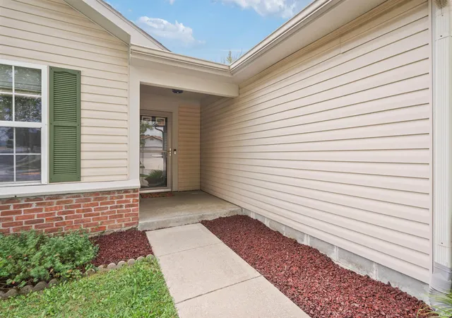 Photo 2 of Manufactured home for sale at 1903 Meghan Ct, Kokomo, IN 46901 | MLS# 202632683 | Listing updated on 2026-08-11