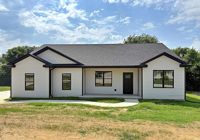 Photo 1 of Manufactured home for sale at 1309 Rosewood Dr, Washington, IN 47501 | MLS# 202632693 | Listing updated on 2026-08-12