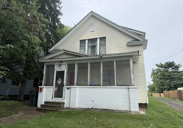 Photo 1 of Manufactured home for sale at 311 W Ewing Ave, South Bend, IN 46613 | MLS# 202632700 | Listing updated on 2026-09-08
