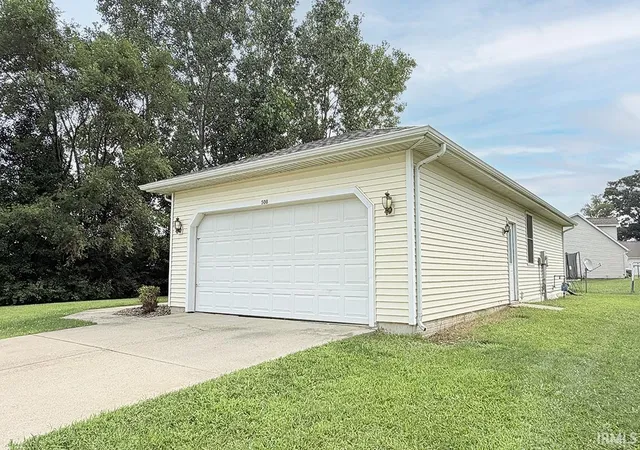 Photo 3 of Sale Pending at 508 Heritage Dr, Middlebury, IN 46540 | MLS# 202632711 | Listing updated on 2026-08-26