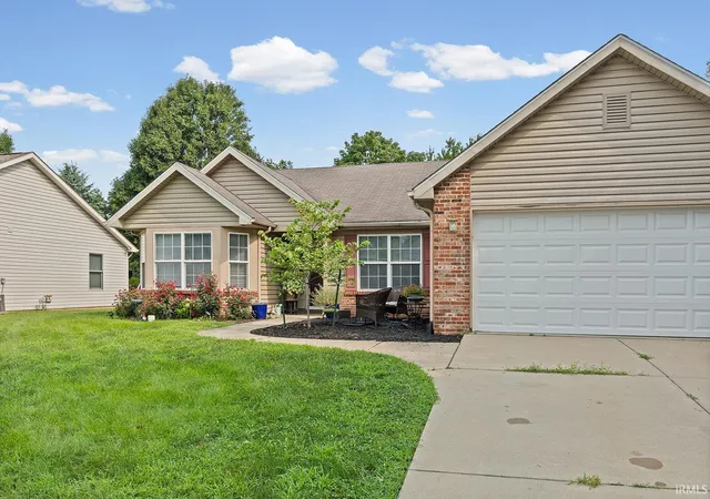 Photo 2 of Sale Pending at 1626 Stone Valley Ct, Lafayette, IN 47909 | MLS# 202632719 | Listing updated on 2026-08-31