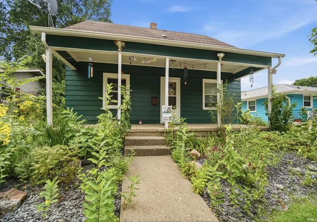 Photo 2 of Manufactured home for sale at 2212 N 19th Street, Lafayette, IN 47904 | MLS# 202632720 | Listing updated on 2026-08-12