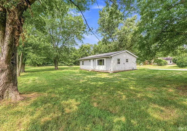 Photo 3 of Manufactured home for sale at 56613 Shore Ave, Elkhart, IN 46516 | MLS# 202632736 | Listing updated on 2026-09-10