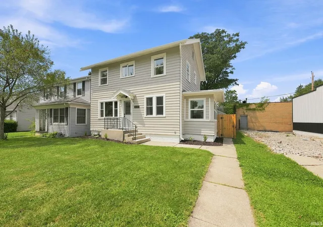 Photo 3 of Sale Pending at 4306 Fairfield Ave, Fort Wayne, IN 46807 | MLS# 202632760 | Listing updated on 2026-08-31