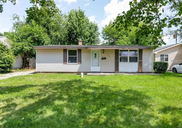 Photo 1 of Sale Pending at 1308 Browne Ln, South Bend, IN 46615 | MLS# 202632766 | Listing updated on 2026-08-17