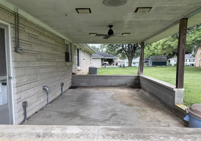 Photo 3 of Manufactured home for sale at 17 P St, Bedford, IN 47421 | MLS# 202632780 | Listing updated on 2026-08-12