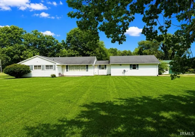 Photo 2 of Sale Pending at 1416 N Bethlehem Rd, Marion, IN 46952 | MLS# 202632781 | Listing updated on 2026-09-02