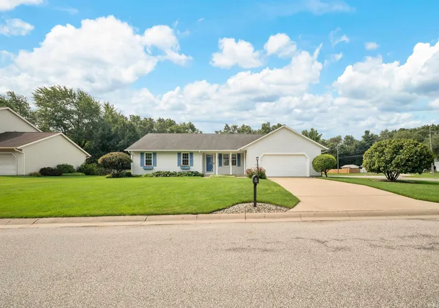 Photo 2 of Manufactured home for sale at 18980 Cedar Ml Ct, South Bend, IN 46637 | MLS# 202632783 | Listing updated on 2026-09-21