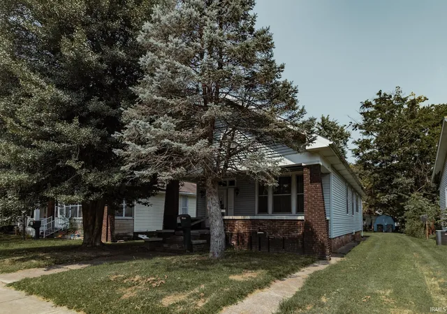Photo 2 of Manufactured home for sale at 716 Waggoner St, Evansville, IN 47713 | MLS# 202632787 | Listing updated on 2026-09-02