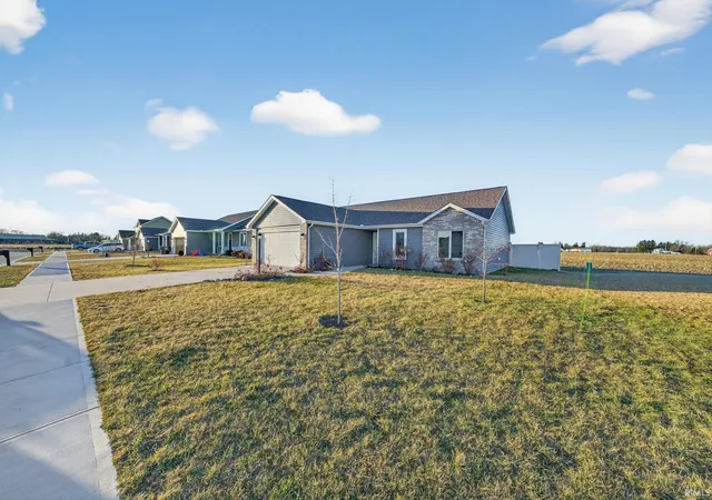 Photo 4 of Manufactured home for sale at 18347 Peregrine Ln, New Paris, IN 46553 | MLS# 202632788 | Listing updated on 2026-08-12