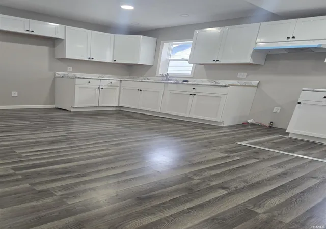 Photo 3 of Manufactured home for sale at 19947 Kelly St, South Bend, IN 46637 | MLS# 202632798 | Listing updated on 2026-10-19