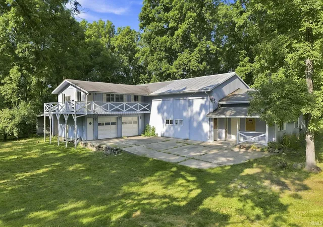 Photo 1 of Sale Pending at 1865 S 400 East, Columbia City, IN 46725 | MLS# 202632802 | Listing updated on 2026-09-14