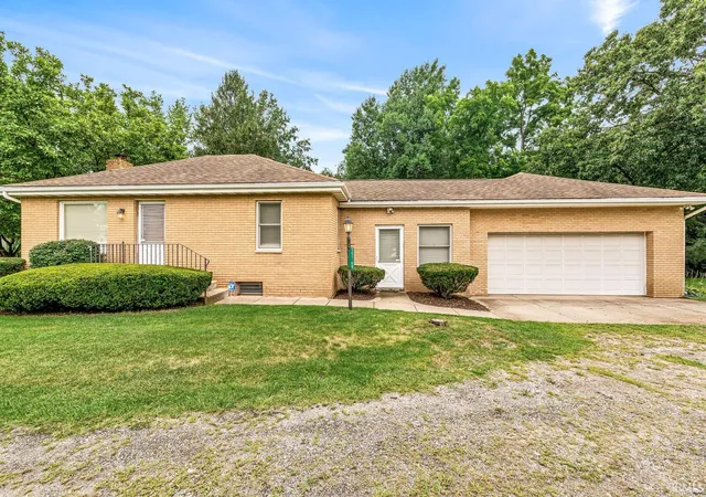 Photo 2 of Manufactured home for sale at 55769 Mayflower Rd, South Bend, IN 46619 | MLS# 202632807 | Listing updated on 2026-08-12